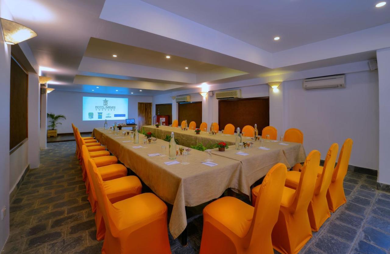 Hotel Barahi פוקהרה מראה חיצוני תמונה