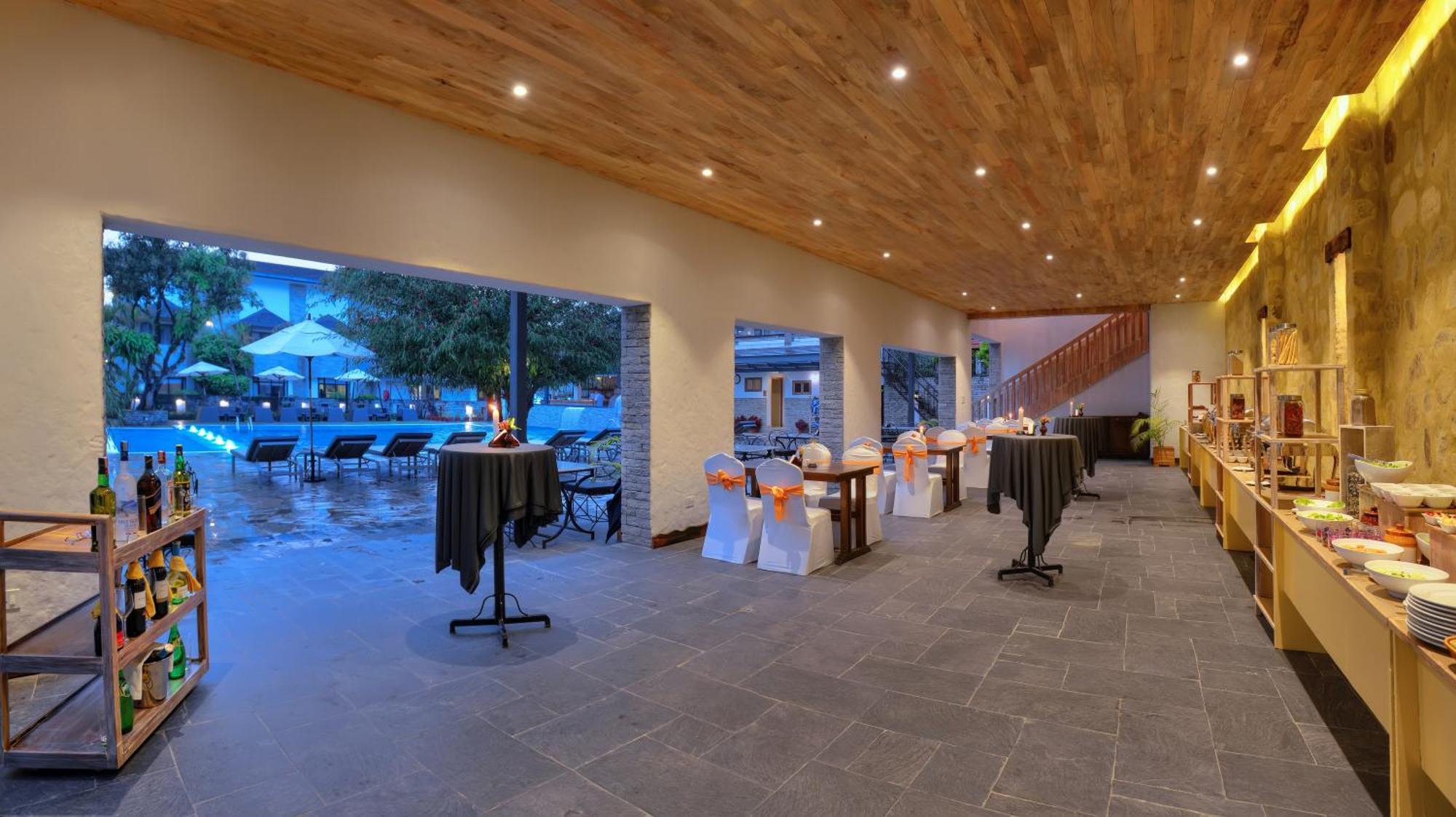 Hotel Barahi פוקהרה מראה חיצוני תמונה
